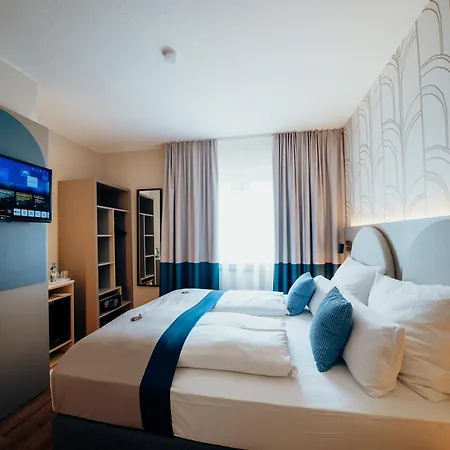 Guestified Liyana Ratingen