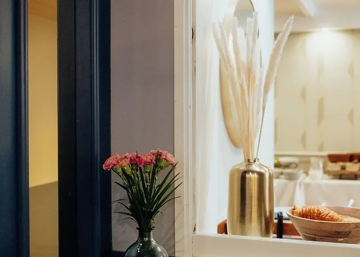 Guestified Liyana Ratingen