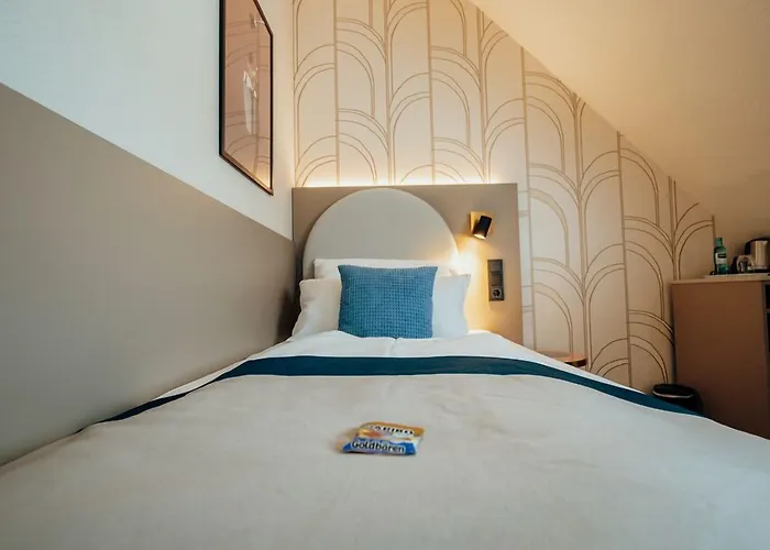 Guestified Liyana Ratingen